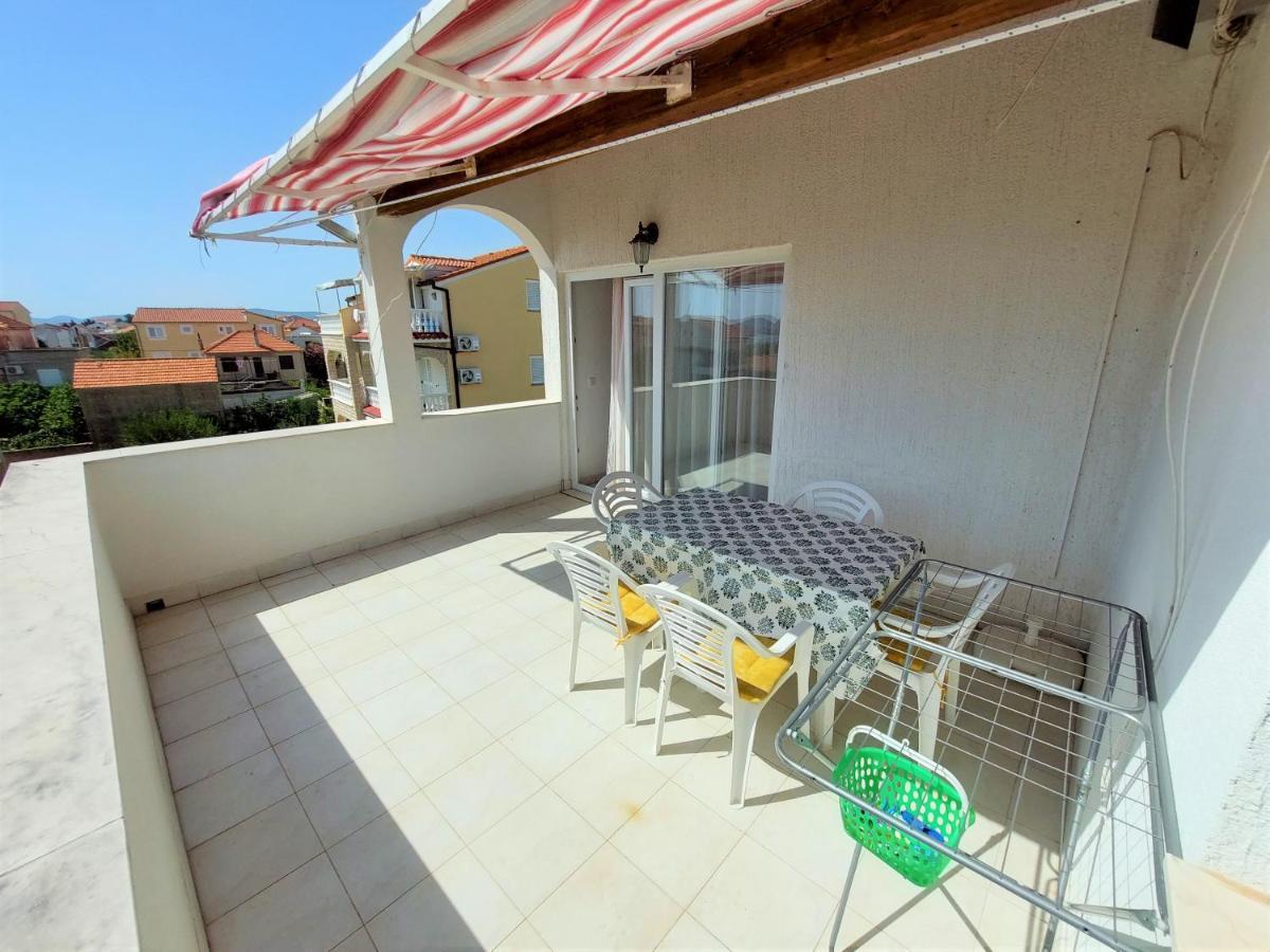 Apartments Neva & Neva Beach House Srima Ngoại thất bức ảnh