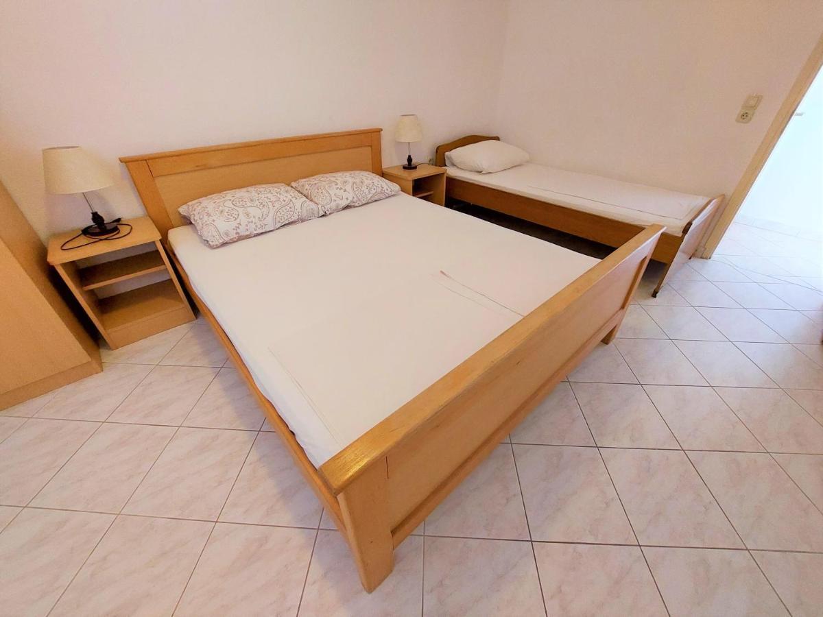 Apartments Neva & Neva Beach House Srima Ngoại thất bức ảnh