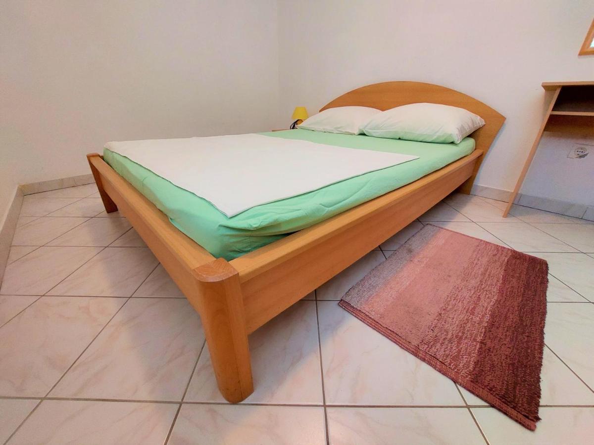 Apartments Neva & Neva Beach House Srima Ngoại thất bức ảnh
