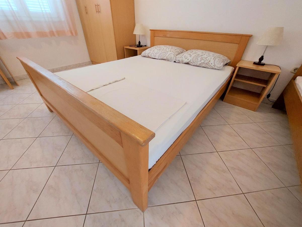 Apartments Neva & Neva Beach House Srima Ngoại thất bức ảnh
