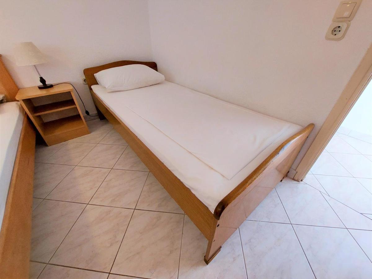 Apartments Neva & Neva Beach House Srima Ngoại thất bức ảnh