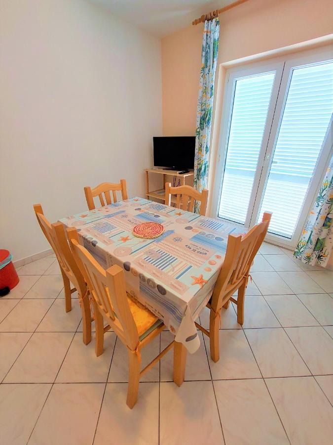 Apartments Neva & Neva Beach House Srima Ngoại thất bức ảnh