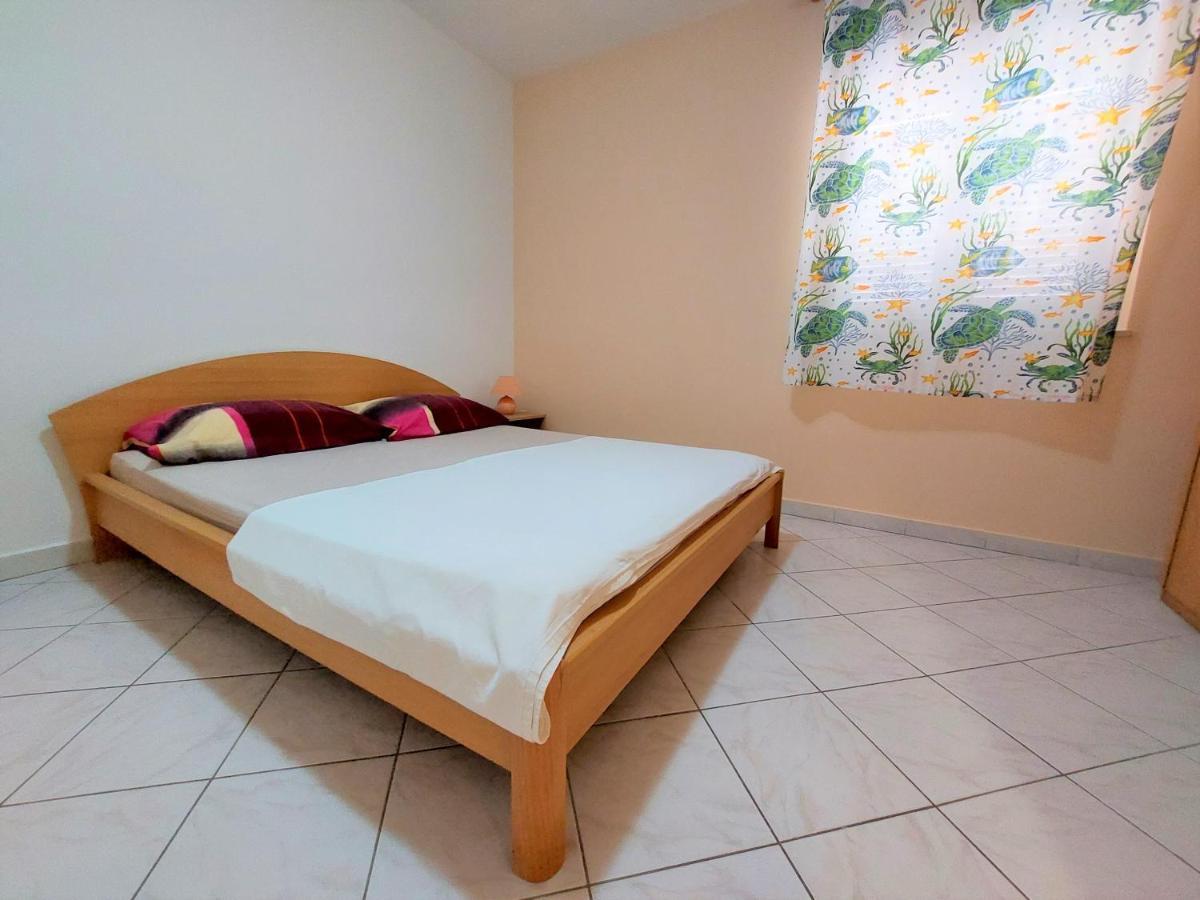 Apartments Neva & Neva Beach House Srima Ngoại thất bức ảnh