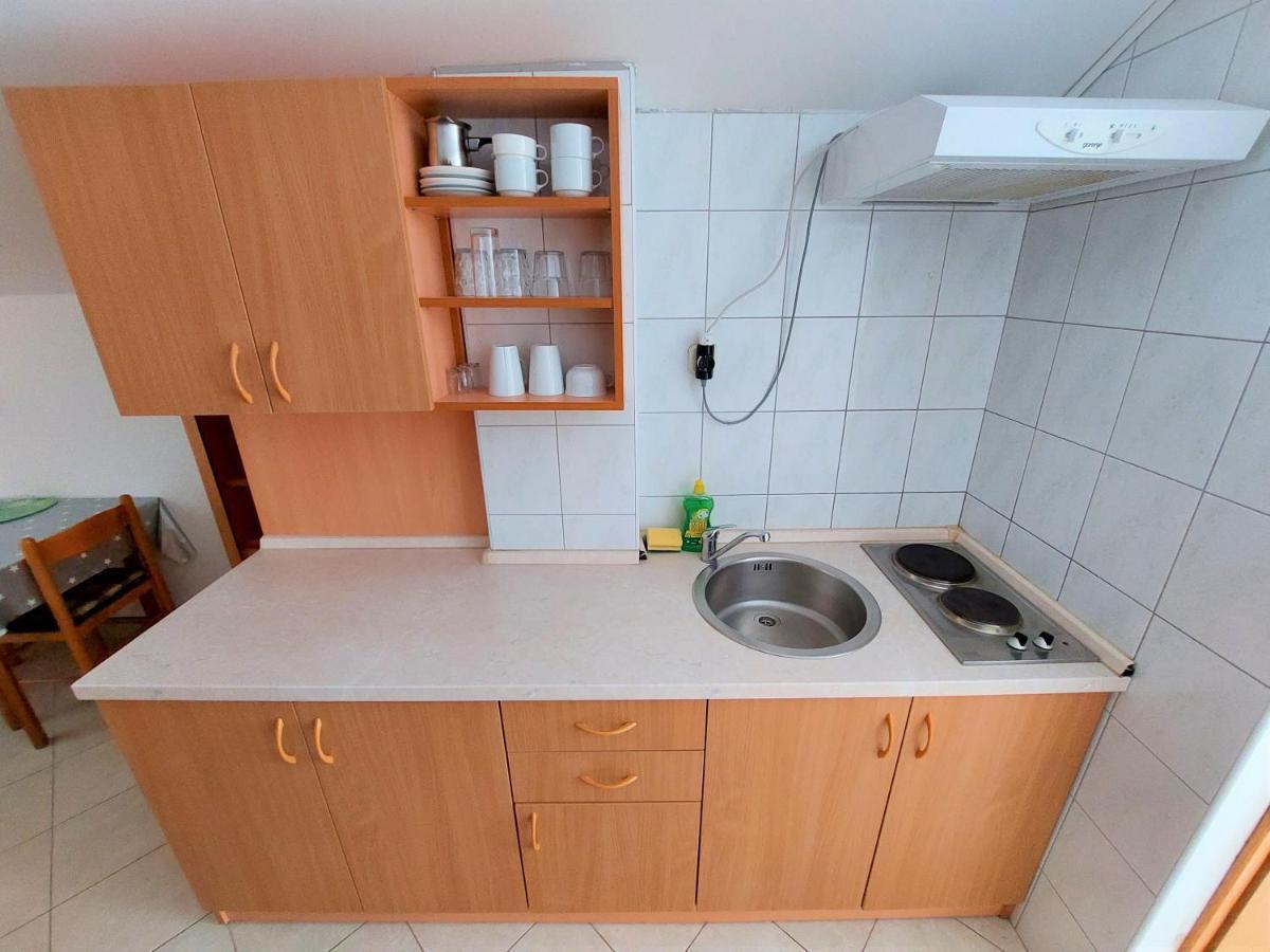 Apartments Neva & Neva Beach House Srima Ngoại thất bức ảnh