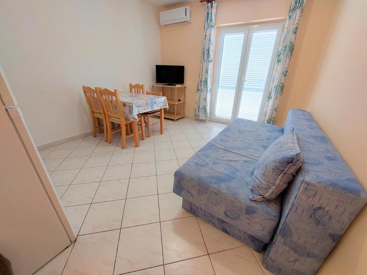 Apartments Neva & Neva Beach House Srima Ngoại thất bức ảnh