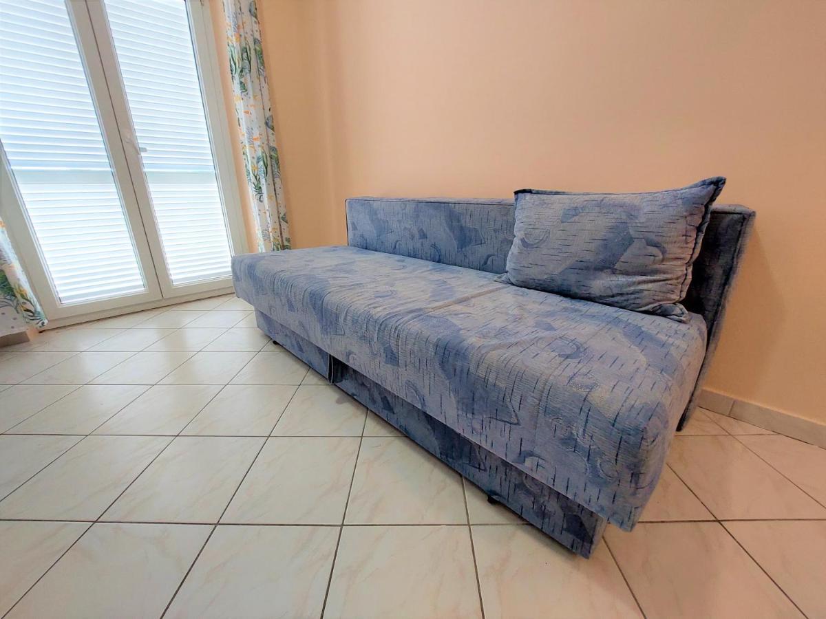 Apartments Neva & Neva Beach House Srima Ngoại thất bức ảnh