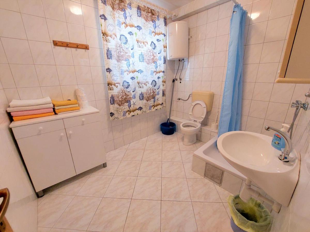 Apartments Neva & Neva Beach House Srima Ngoại thất bức ảnh
