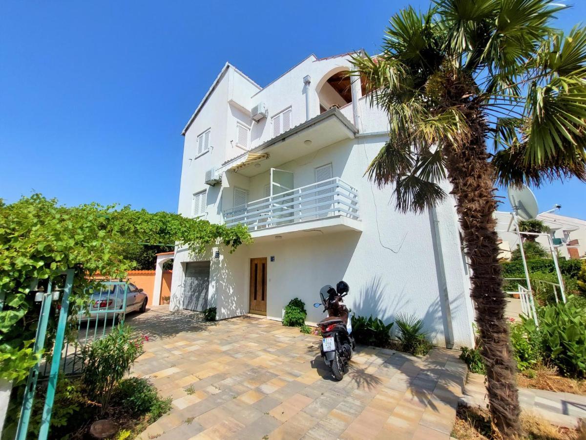 Apartments Neva & Neva Beach House Srima Ngoại thất bức ảnh